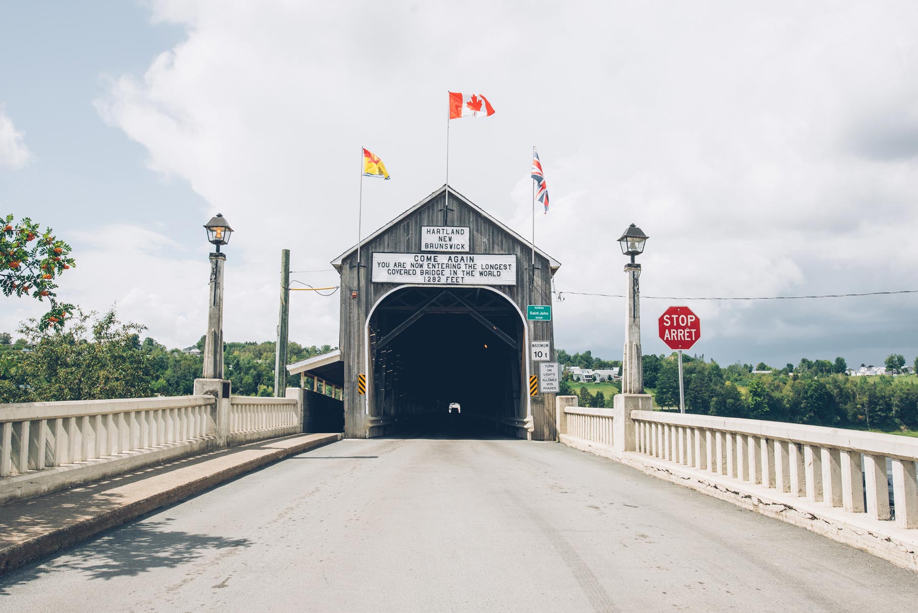 Le pont couvert le plus long du monde au Canada