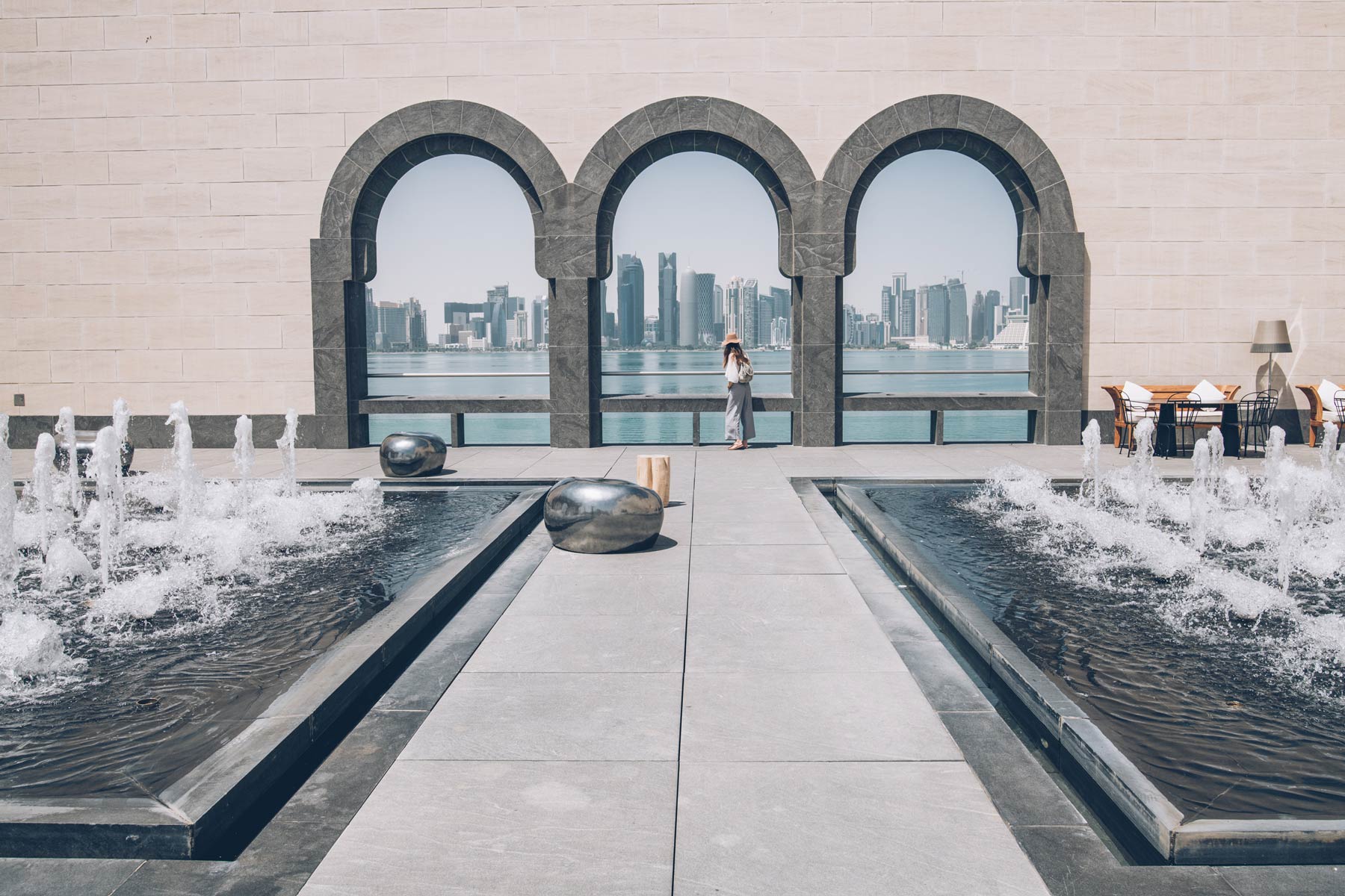 Vue sur la skyline de Doha depuis le musée des arts islamiques