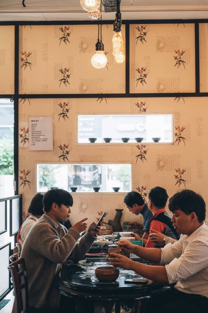 La rue des cafés Jeonpo 