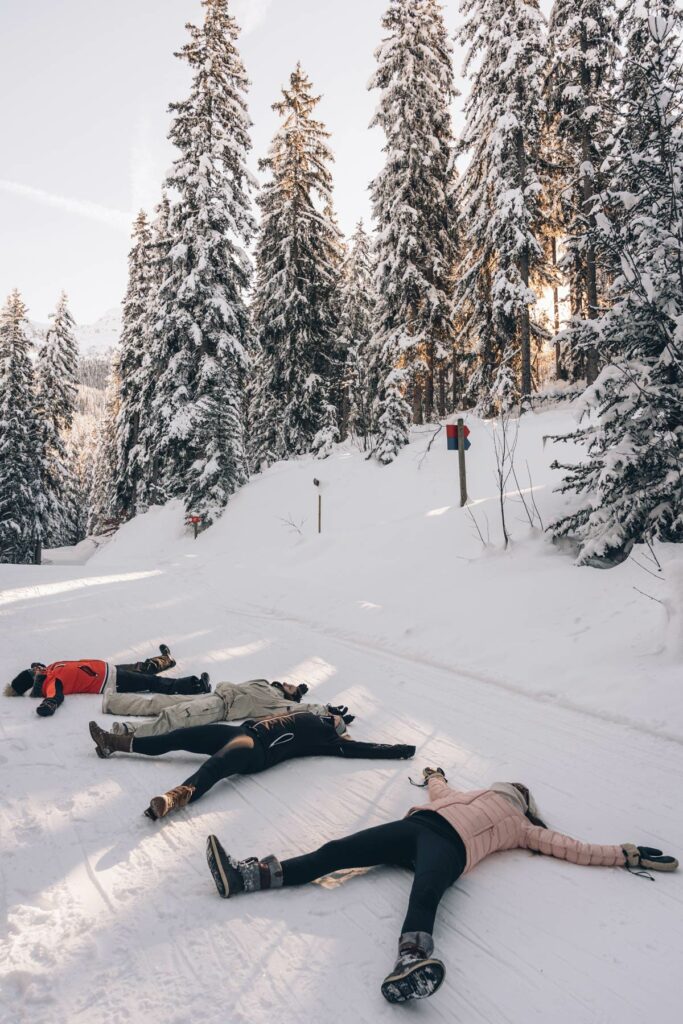 Yoga en hiver dans les montagnes, Méribel
